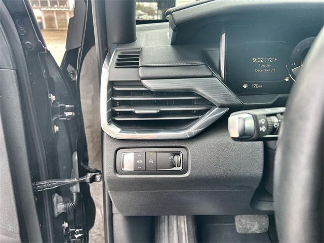 used 2025 GMC Acadia car, priced at $34,000