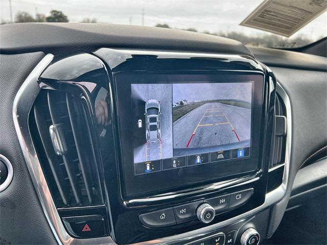 used 2023 Chevrolet Traverse car, priced at $33,000