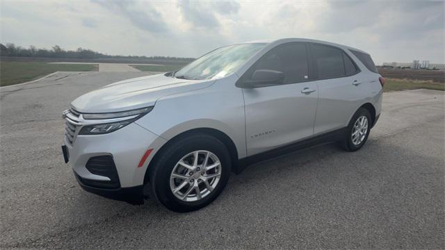 used 2022 Chevrolet Equinox car, priced at $18,000