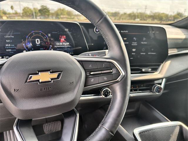 used 2025 Chevrolet Equinox car, priced at $26,000