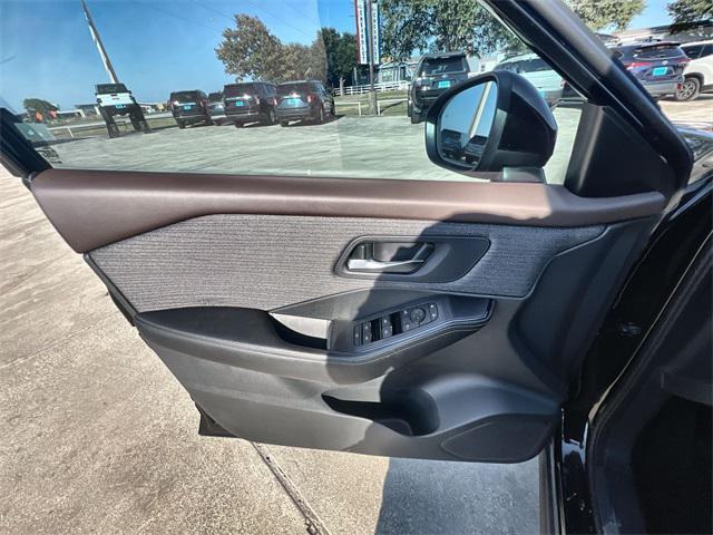 used 2022 Nissan Rogue car, priced at $17,000