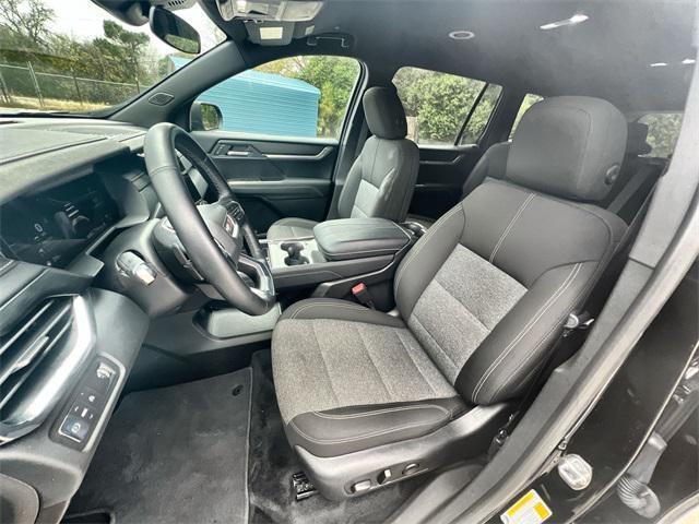 used 2025 GMC Acadia car, priced at $33,000