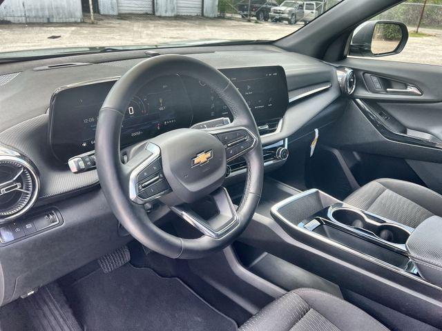 used 2025 Chevrolet Equinox car, priced at $26,000