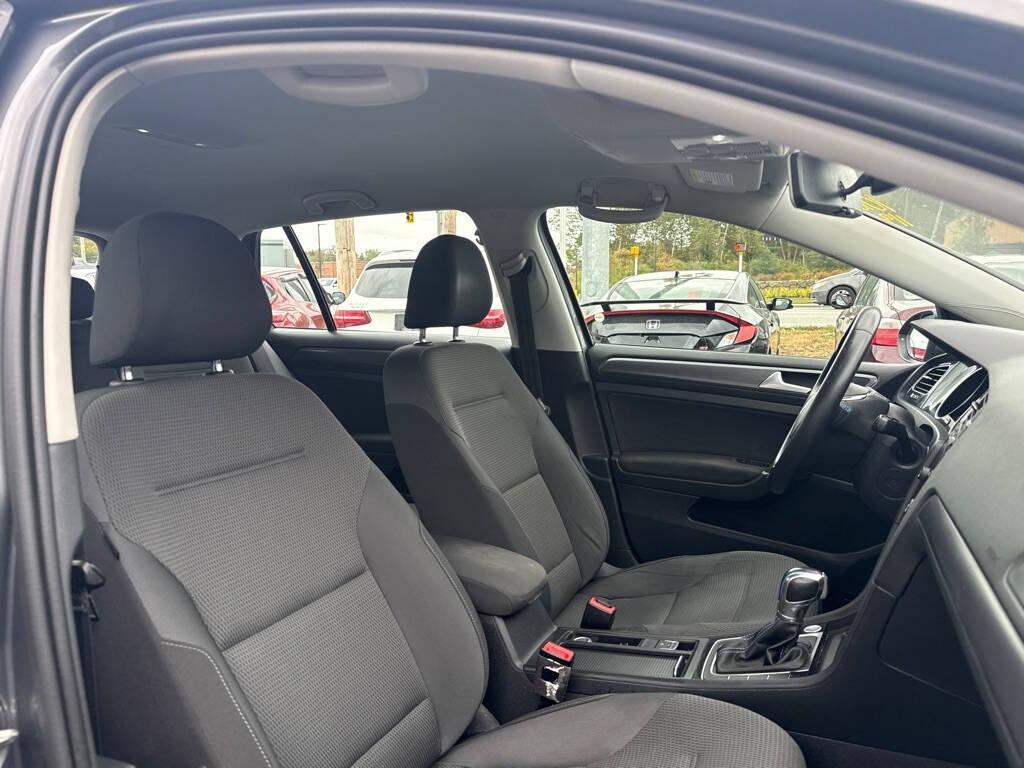 used 2019 Volkswagen e-Golf car, priced at $13,420