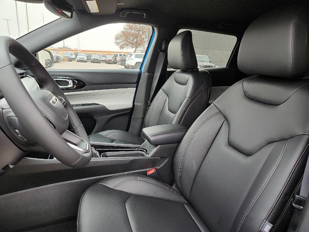 new 2026 Jeep Compass car, priced at $33,057