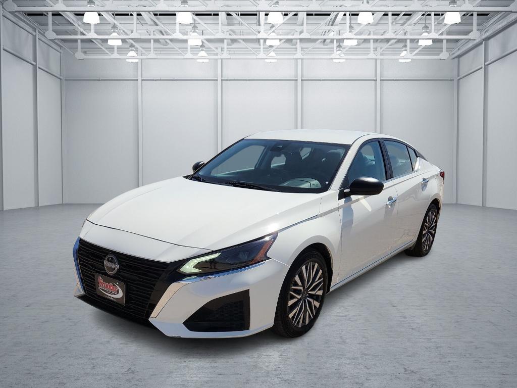 used 2025 Nissan Altima car, priced at $24,220