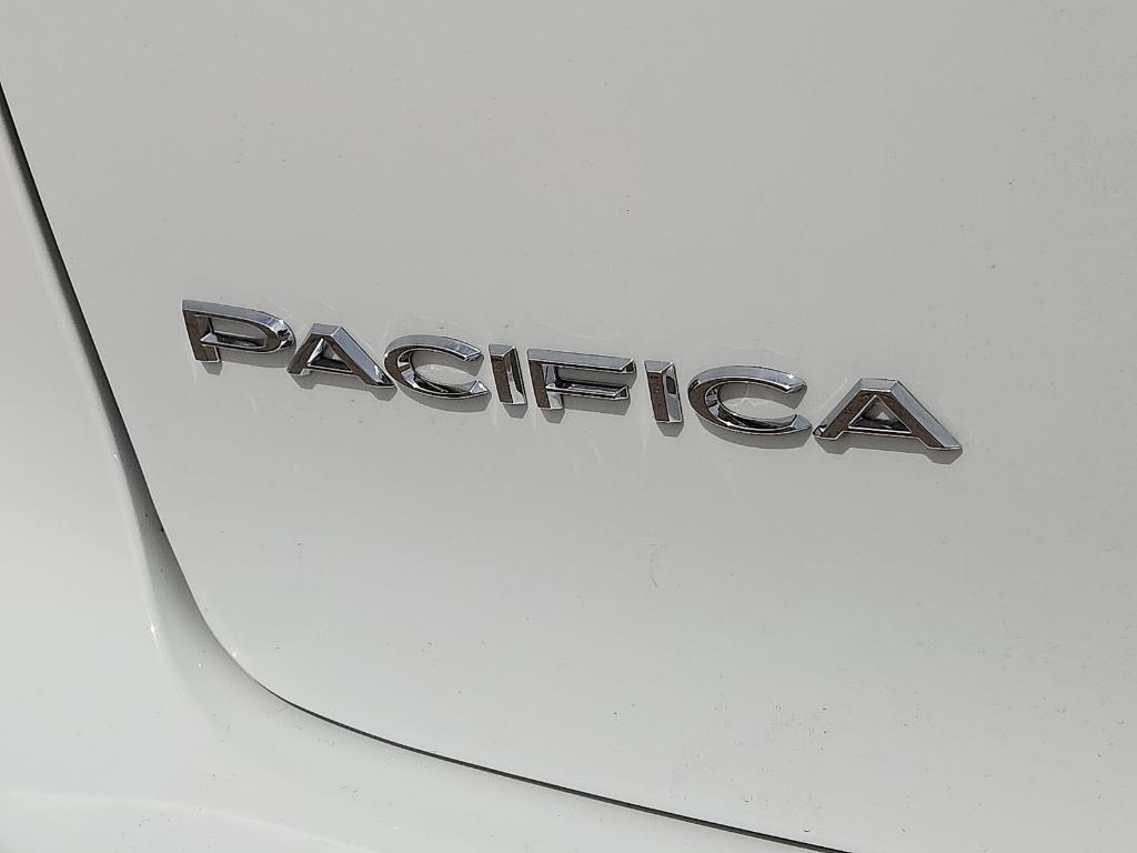 new 2026 Chrysler Pacifica car, priced at $44,179