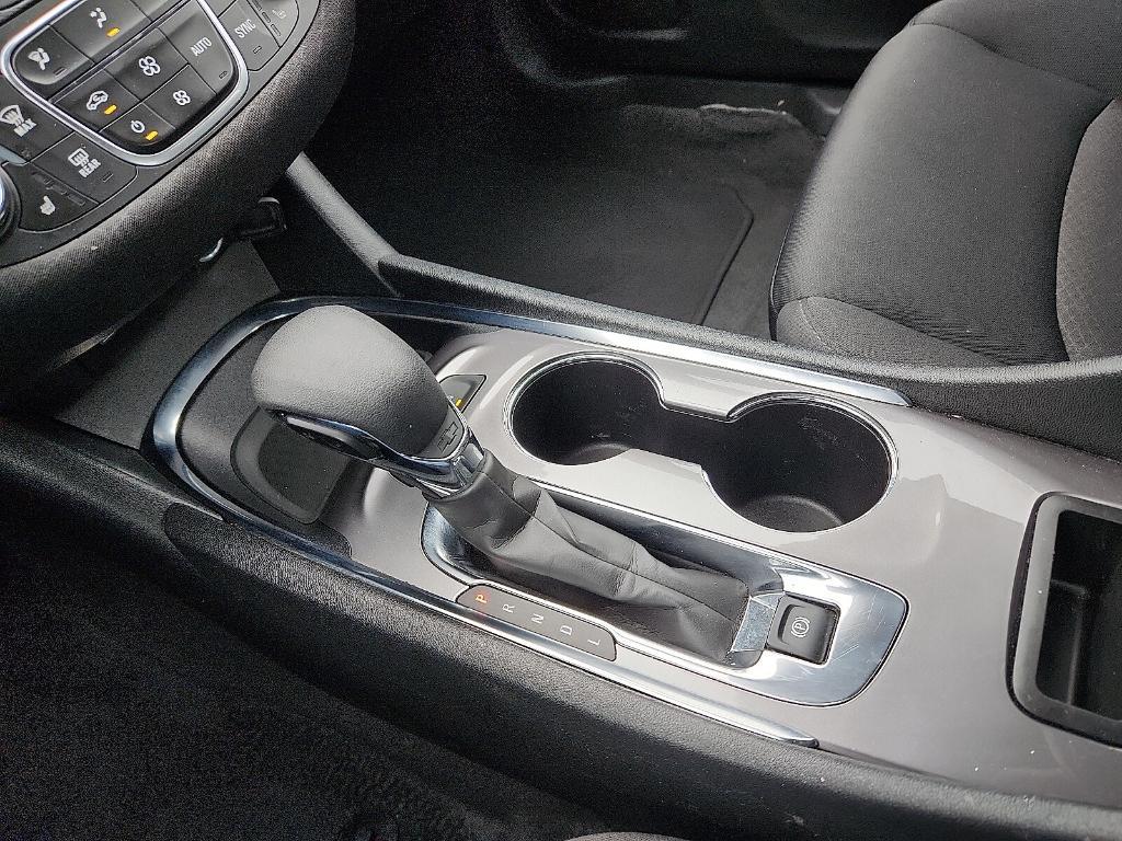 used 2024 Chevrolet Malibu car, priced at $20,995