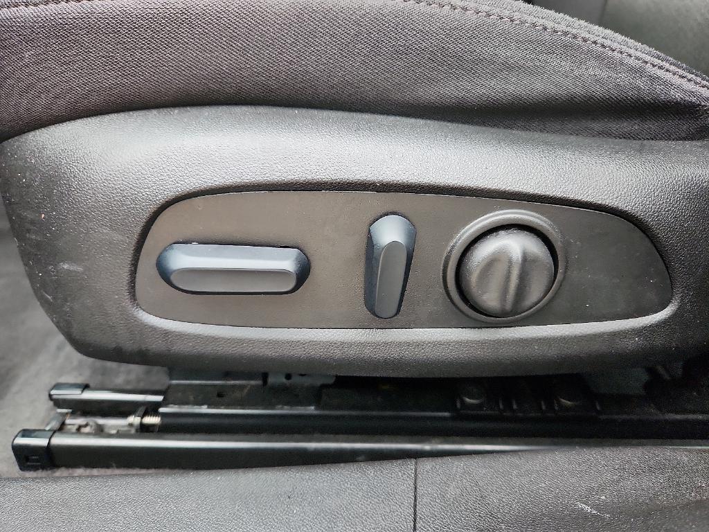 used 2024 Chevrolet Malibu car, priced at $20,995