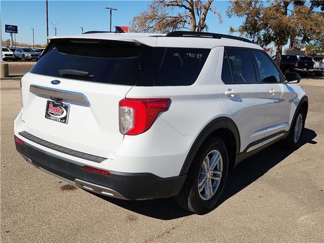 used 2024 Ford Explorer car, priced at $30,995