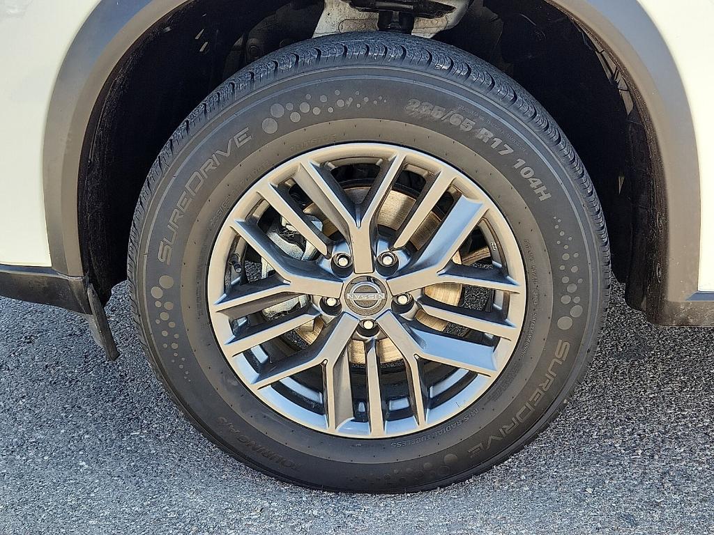 used 2024 Nissan Rogue car, priced at $23,995