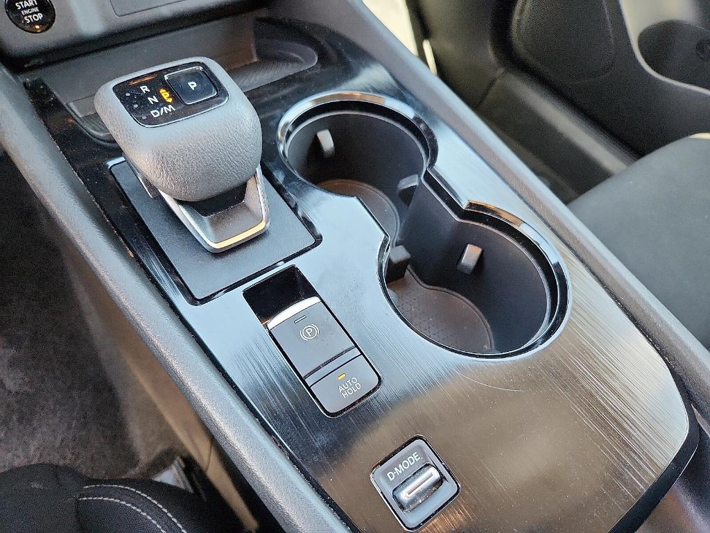 used 2024 Nissan Rogue car, priced at $23,995