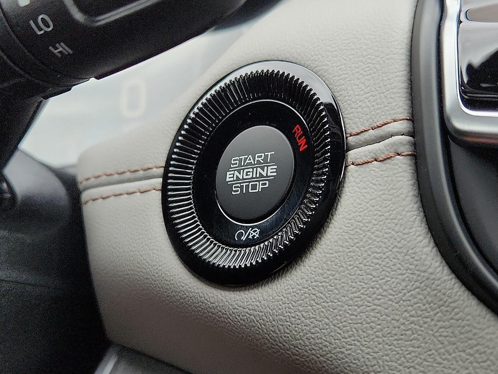 new 2026 Jeep Compass car, priced at $33,057