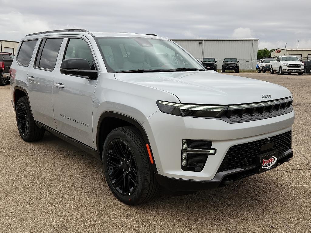 new 2026 Jeep Grand Wagoneer car, priced at $83,398