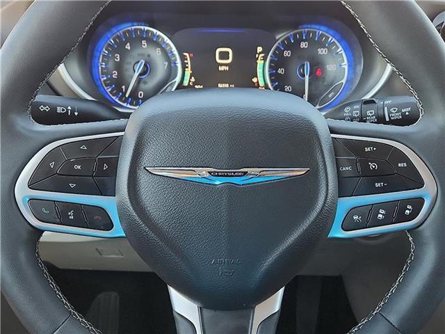 used 2024 Chrysler Pacifica car, priced at $29,995