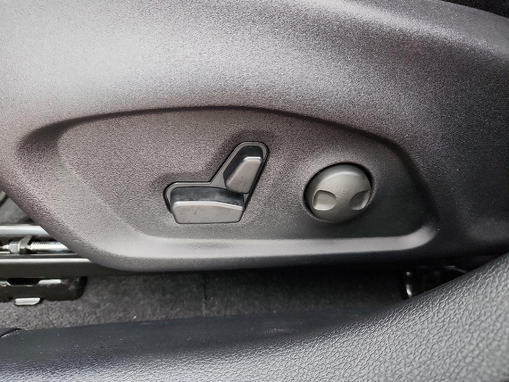 new 2026 Jeep Compass car, priced at $34,992