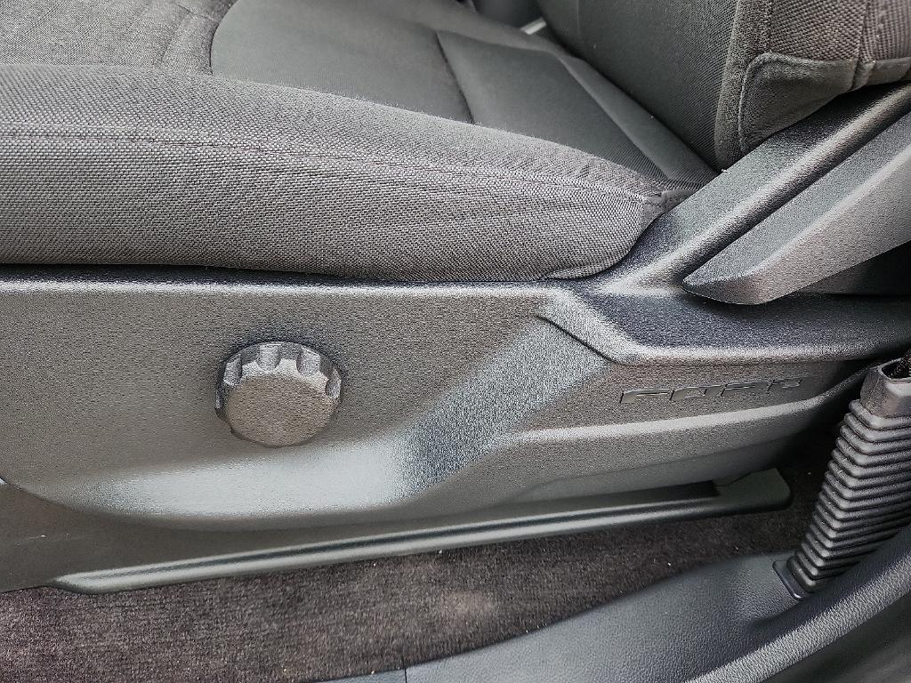 used 2022 Ford F-150 car, priced at $39,995