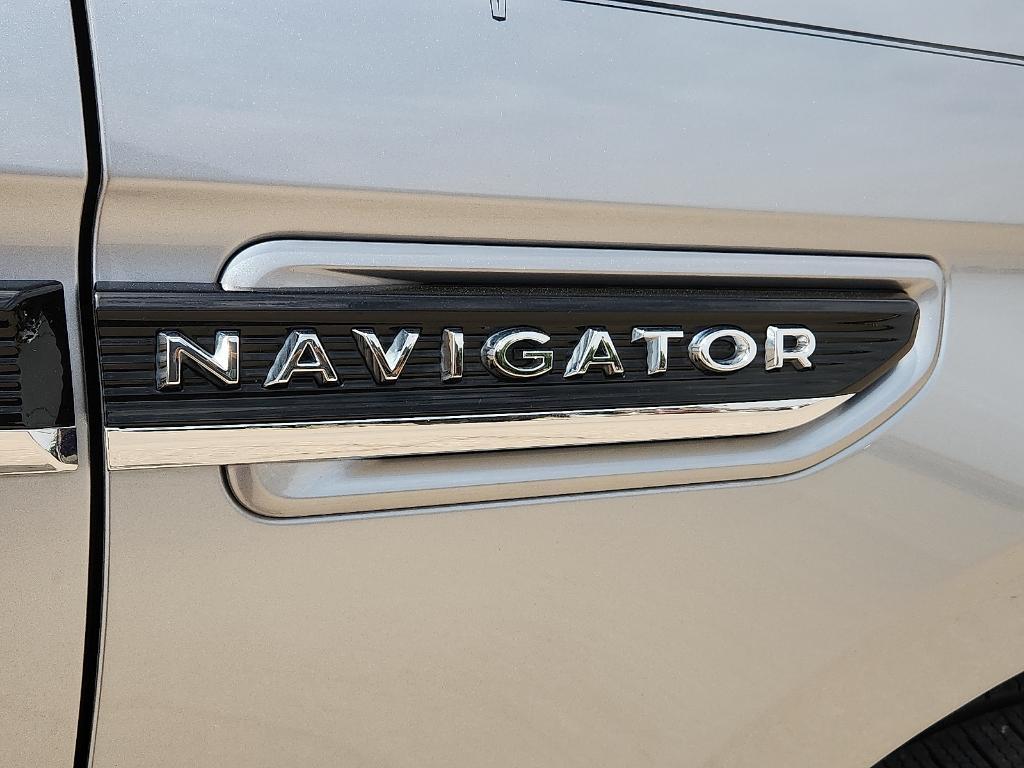 used 2023 Lincoln Navigator L car, priced at $66,220