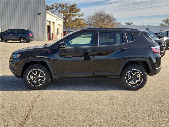 new 2026 Jeep Compass car, priced at $38,205