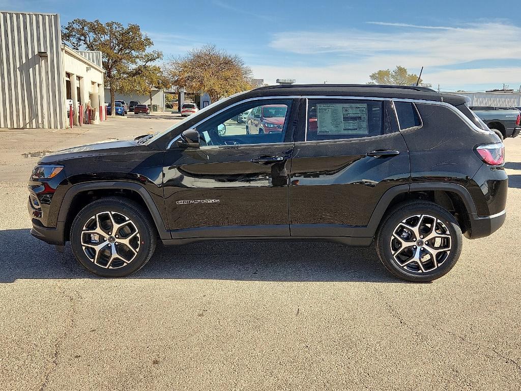 new 2026 Jeep Compass car, priced at $33,634