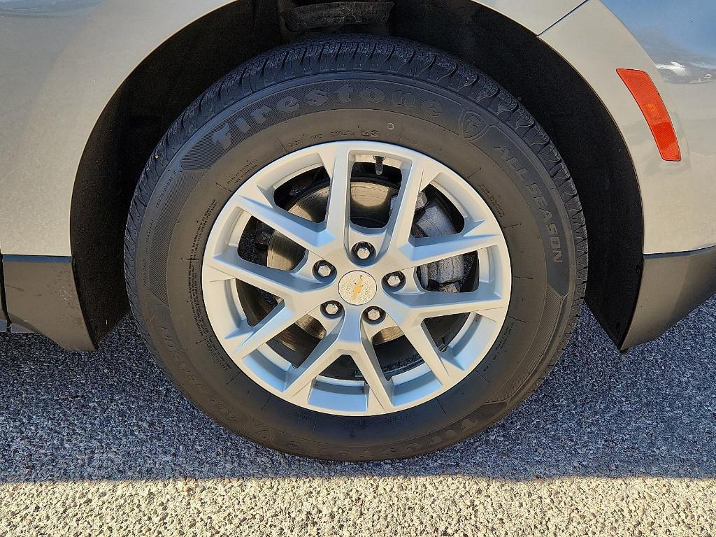 used 2024 Chevrolet Equinox car, priced at $23,995