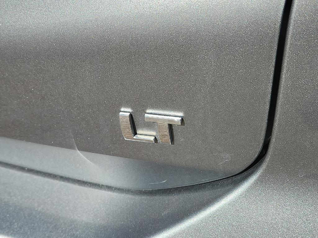 used 2024 Chevrolet Equinox car, priced at $23,995