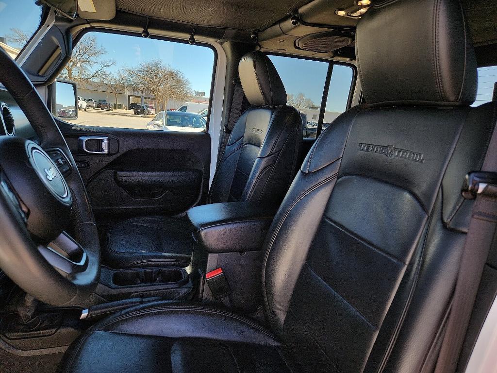 used 2023 Jeep Gladiator car, priced at $34,995