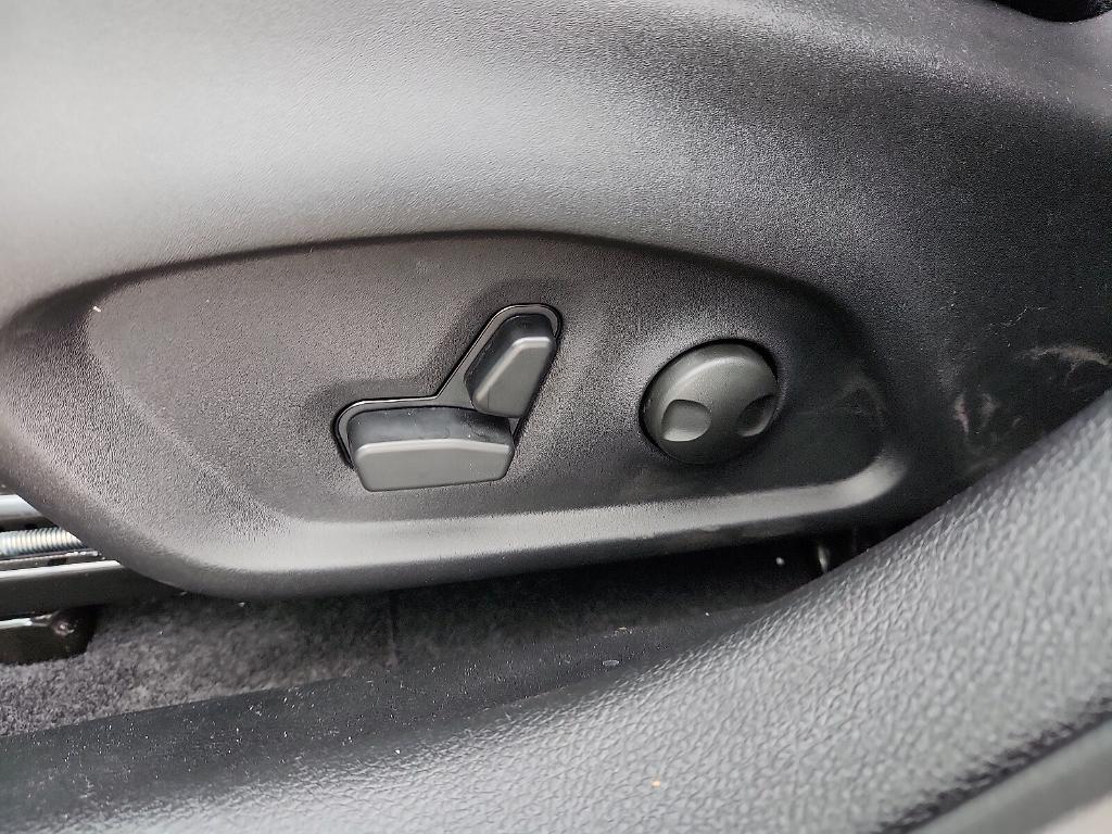 new 2026 Jeep Compass car, priced at $33,634