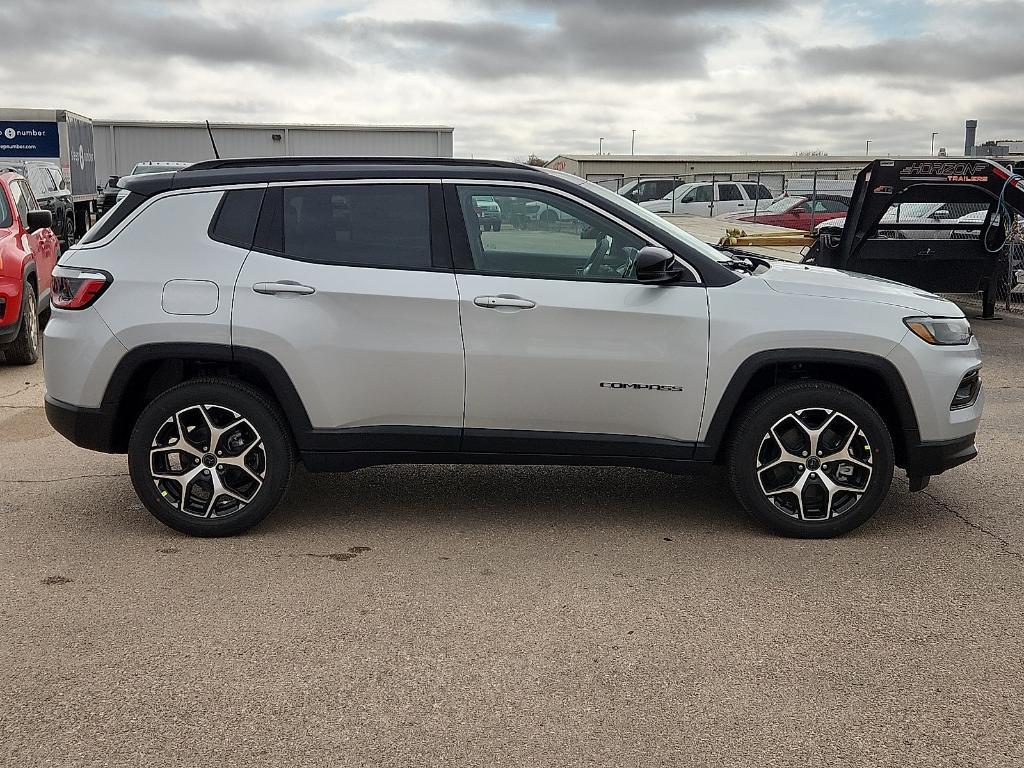 new 2026 Jeep Compass car, priced at $33,634
