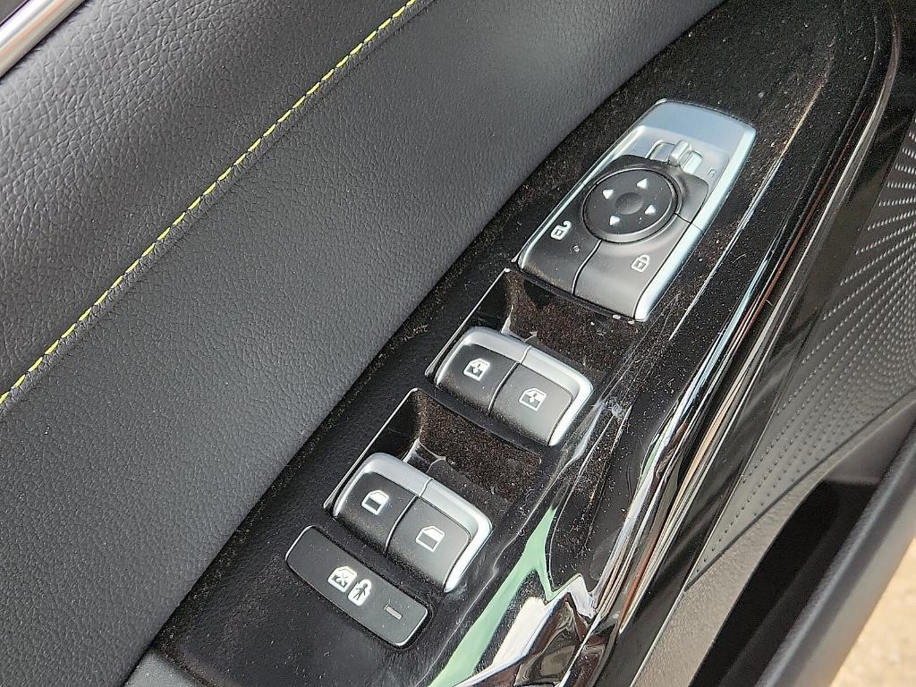 used 2025 Kia K5 car, priced at $37,445