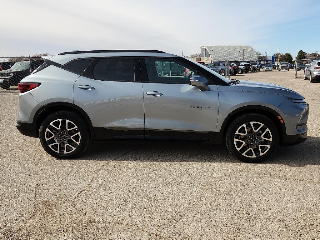 used 2025 Chevrolet Blazer car, priced at $33,995
