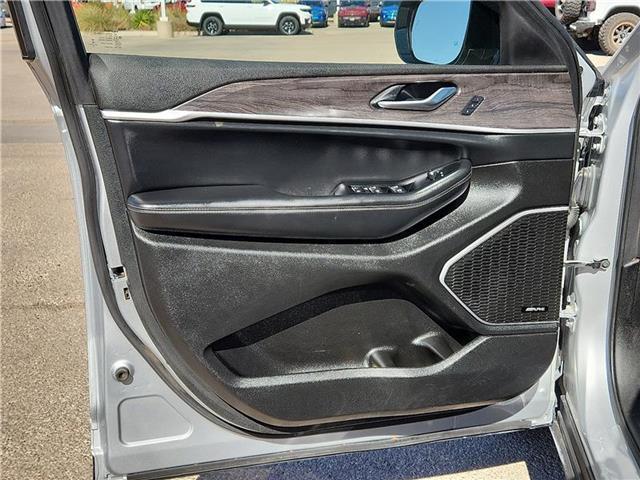 used 2022 Jeep Grand Cherokee L car, priced at $29,995