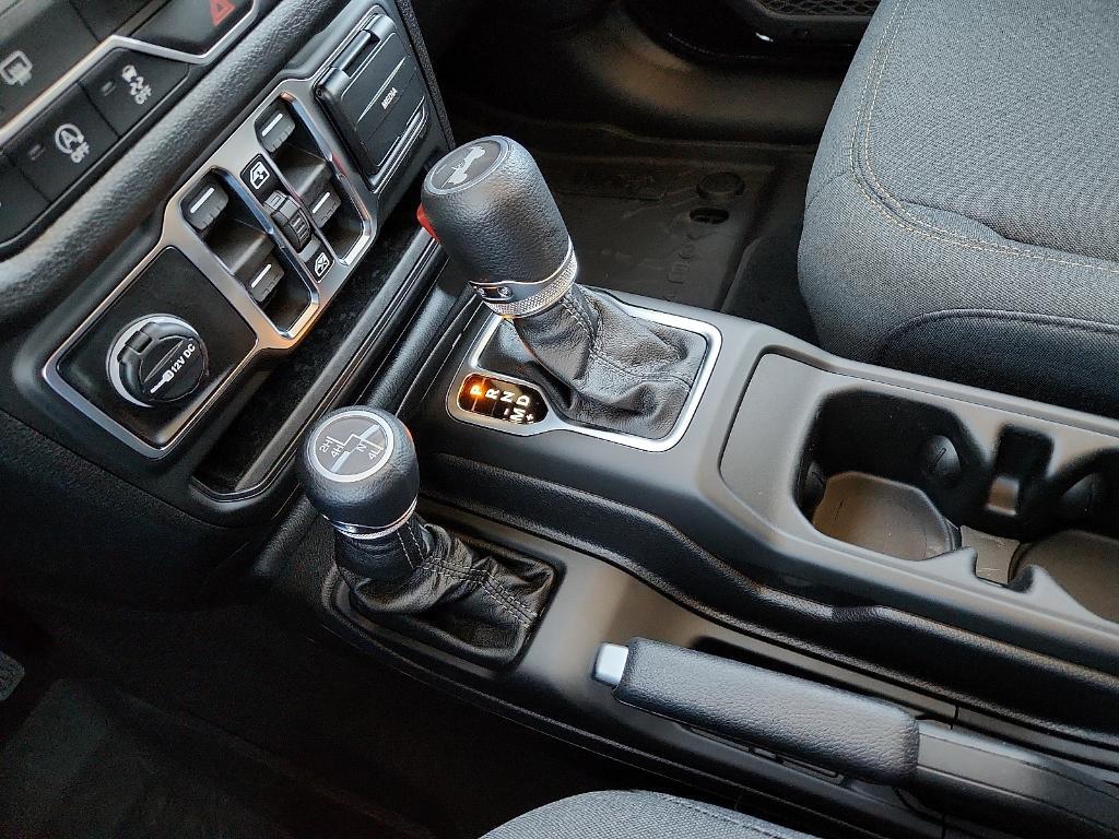 new 2026 Jeep Wrangler car, priced at $42,193