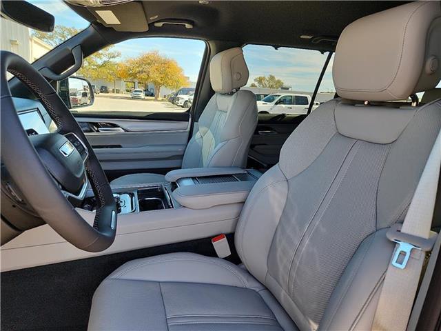 new 2025 Jeep Wagoneer car, priced at $67,711