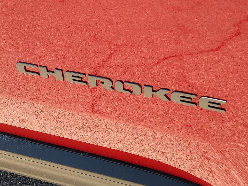 new 2026 Jeep Cherokee car, priced at $38,712