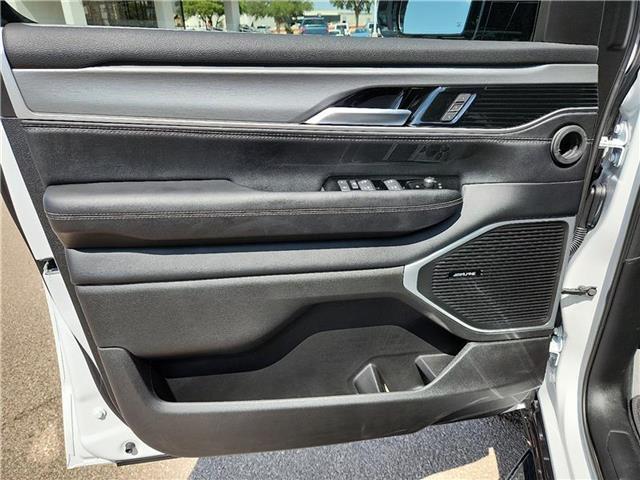 new 2025 Jeep Wagoneer car, priced at $74,016