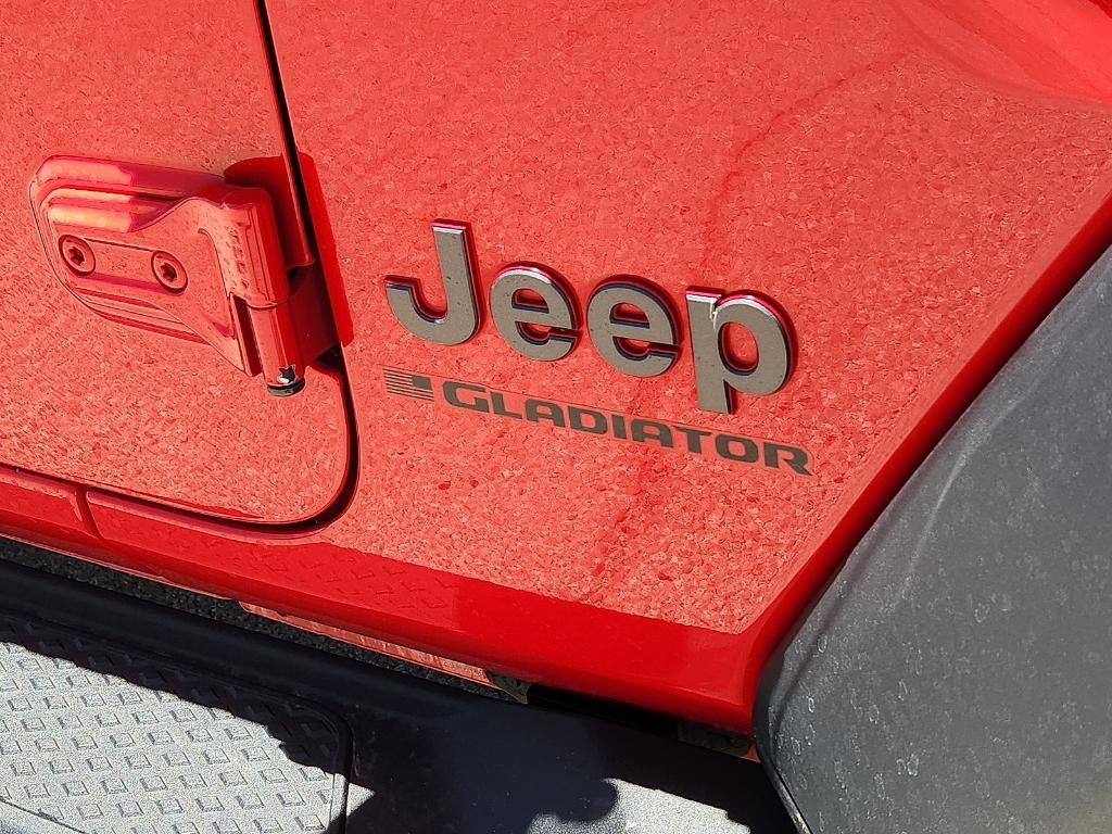 used 2023 Jeep Gladiator car, priced at $40,445