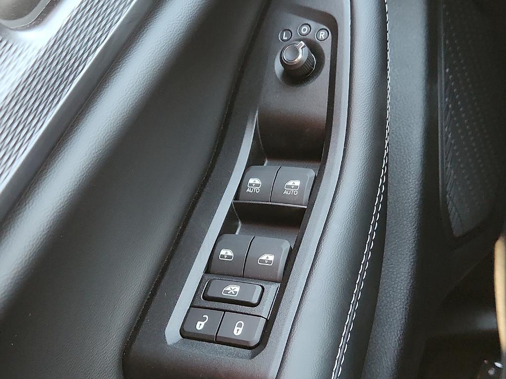 new 2025 Jeep Grand Cherokee L car, priced at $42,302