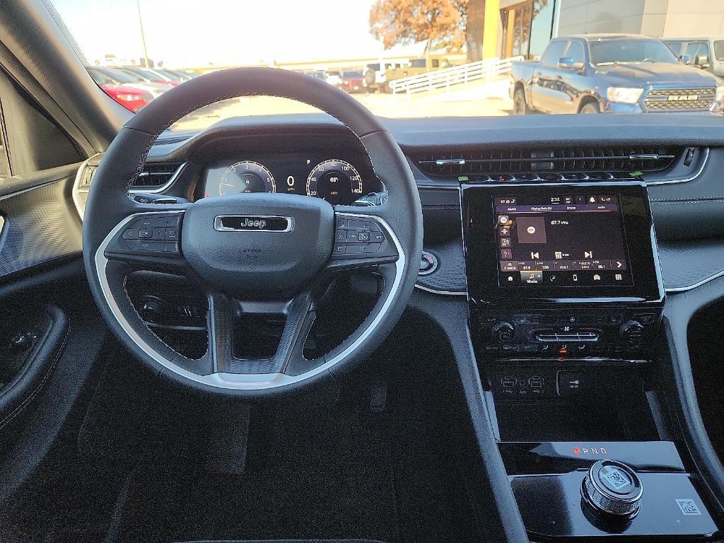 new 2025 Jeep Grand Cherokee L car, priced at $42,302