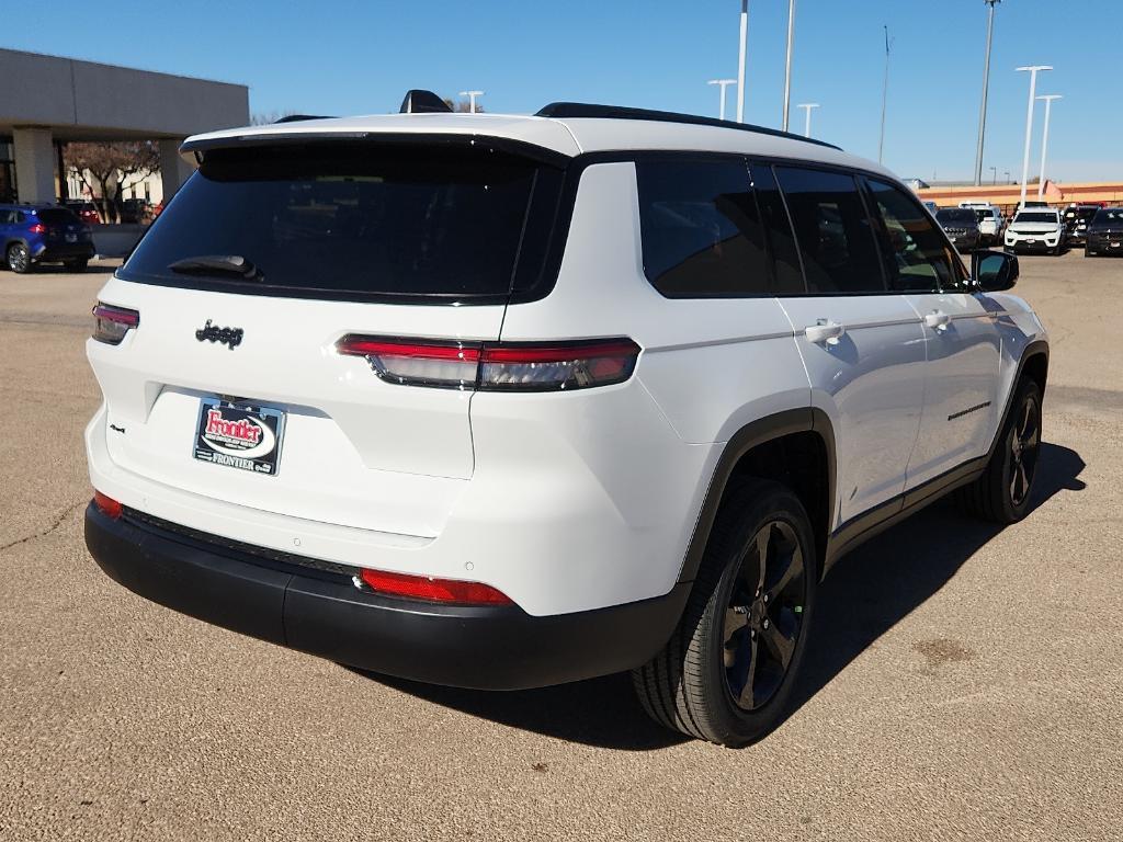 new 2025 Jeep Grand Cherokee L car, priced at $42,302