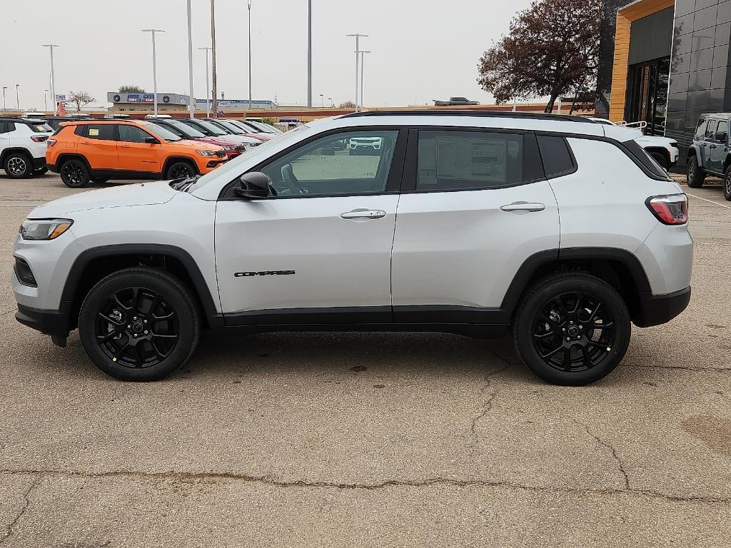 new 2026 Jeep Compass car, priced at $31,041