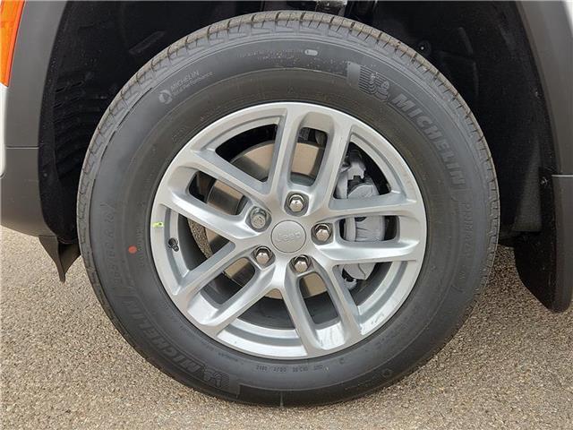 new 2025 Jeep Grand Cherokee car, priced at $46,590