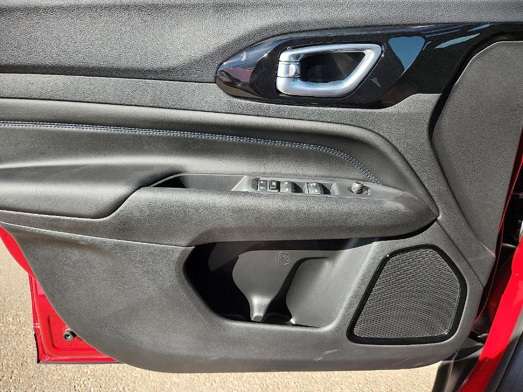 new 2026 Jeep Compass car, priced at $30,446