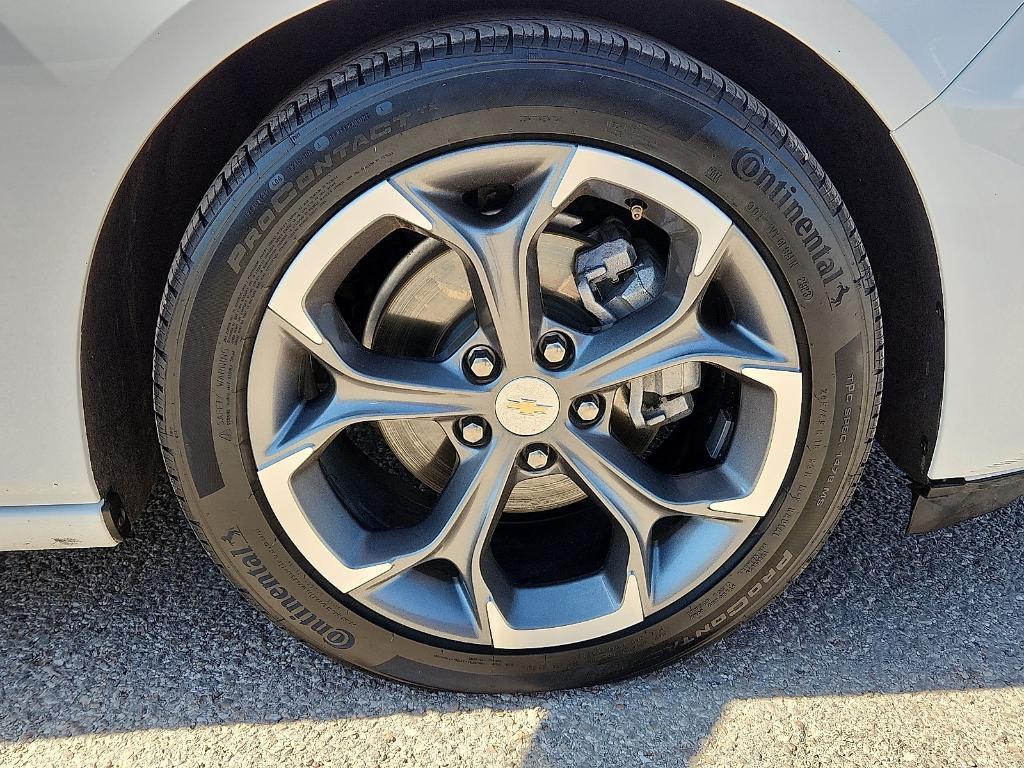 used 2024 Chevrolet Malibu car, priced at $22,820