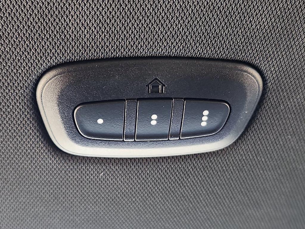 new 2026 Jeep Grand Wagoneer car, priced at $71,271