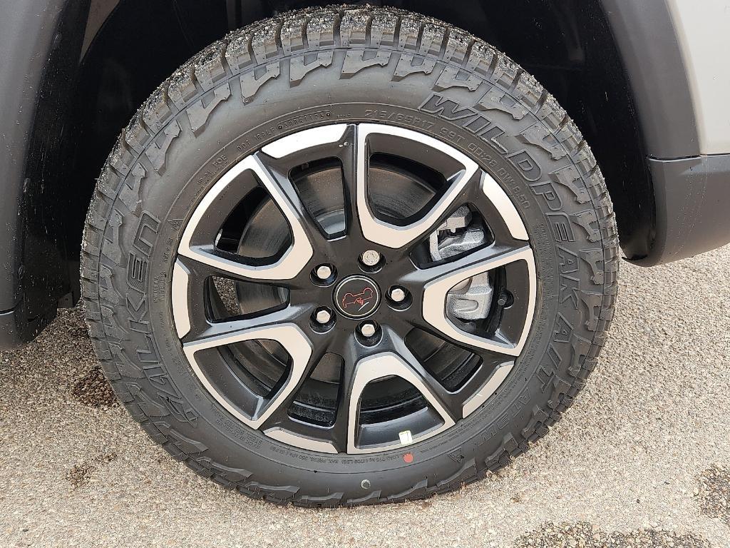 new 2026 Jeep Compass car, priced at $34,124