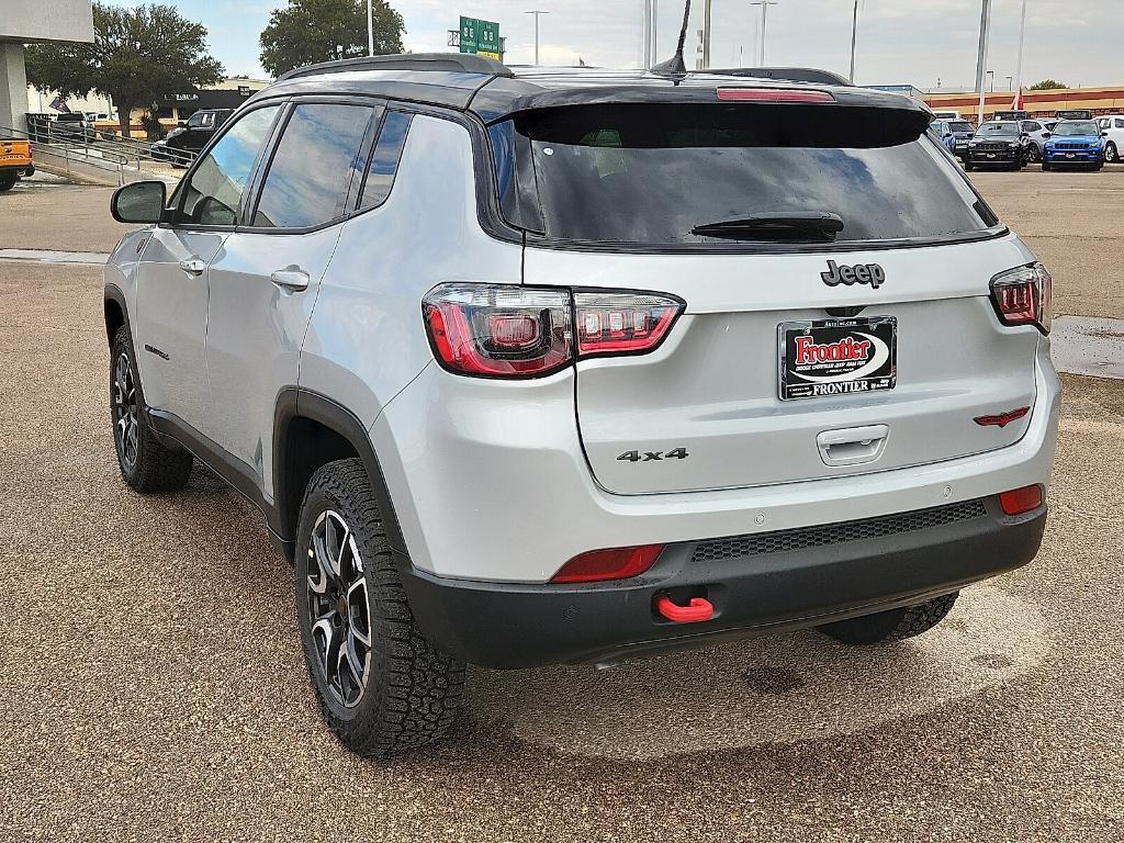 new 2026 Jeep Compass car, priced at $34,124
