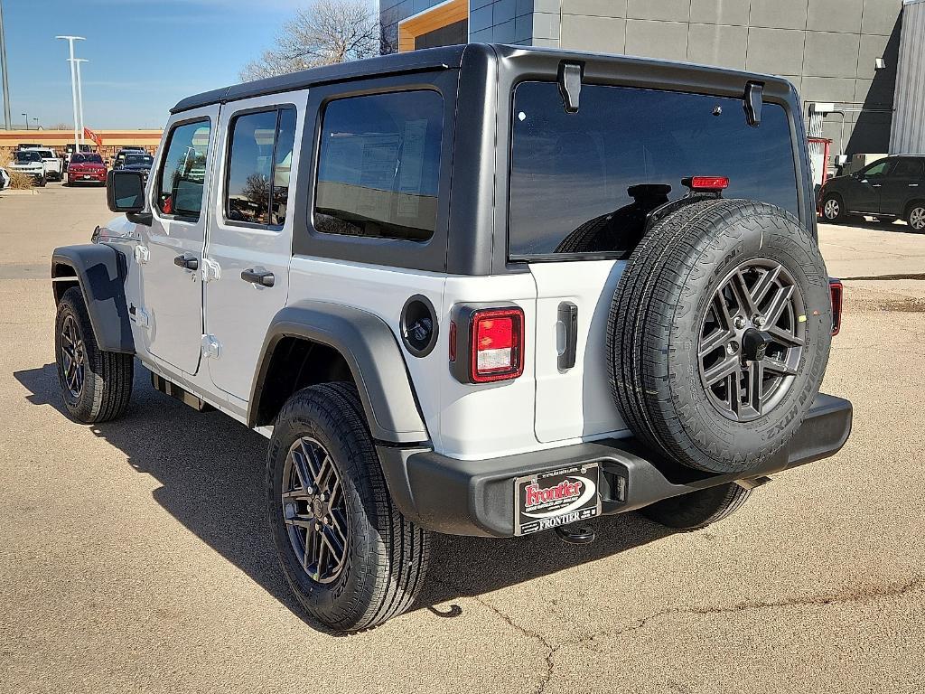 new 2026 Jeep Wrangler car, priced at $46,893