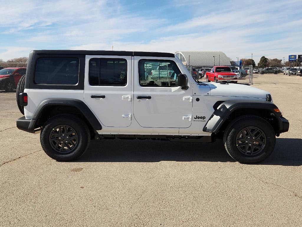 new 2026 Jeep Wrangler car, priced at $46,893