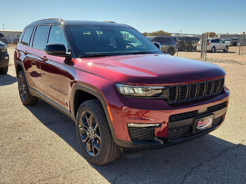 new 2025 Jeep Grand Cherokee L car, priced at $49,626